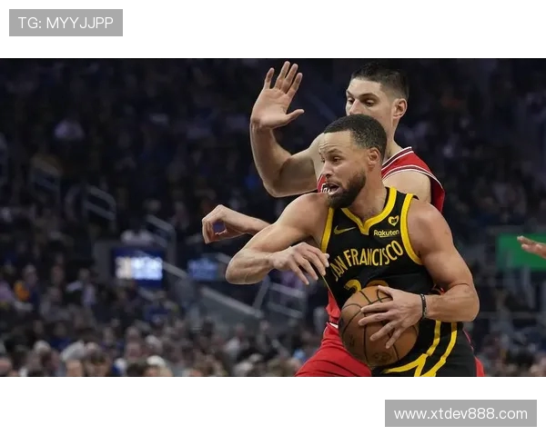 2017年勇士与公牛的巅峰对决回顾及精彩瞬间分析 2017年勇士与公牛的巅峰对决回顾及精彩瞬间分析