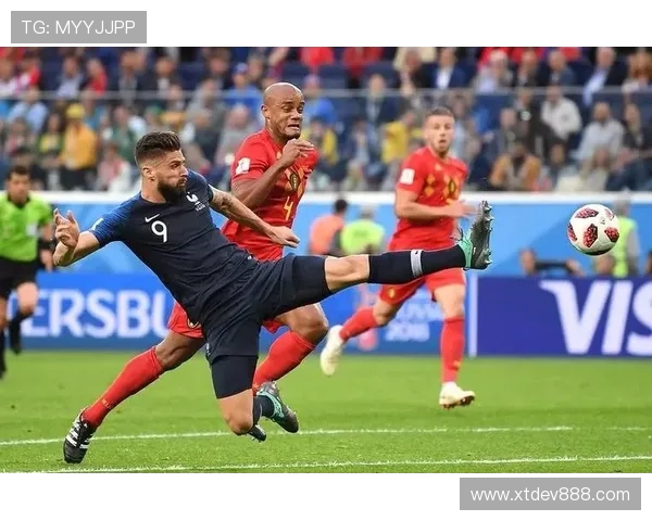 博卡青年与克鲁赛罗激战正酣谁能在这场对决中笑到最后