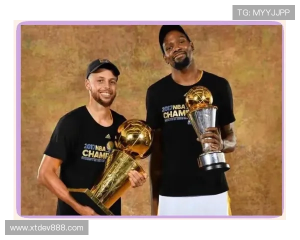 湖人勇士巅峰对决全场精彩回顾与赛后分析 湖人勇士巅峰对决全场精彩回顾与赛后分析