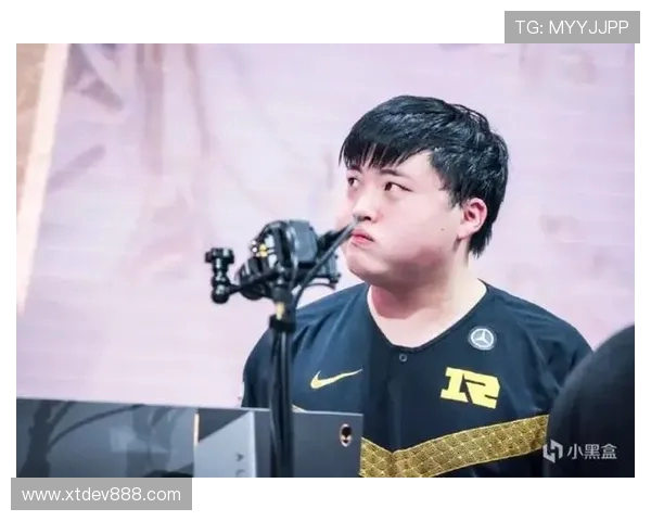 BLG在世界大师赛积分榜上以55分稳居第一展现强劲实力