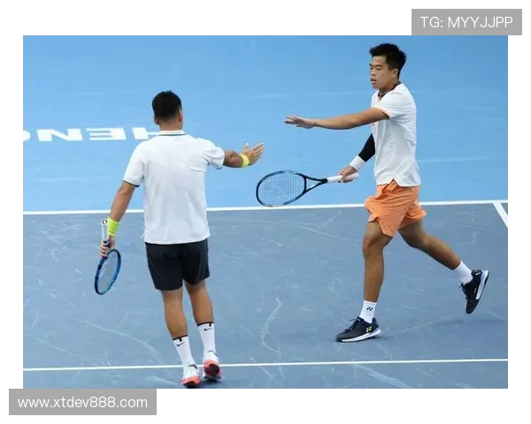 广州网球队在邀请赛中的战术分析与表现评估